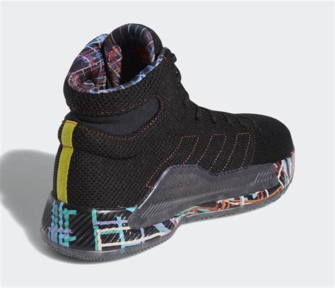 Adidas pro bounce madness 2020